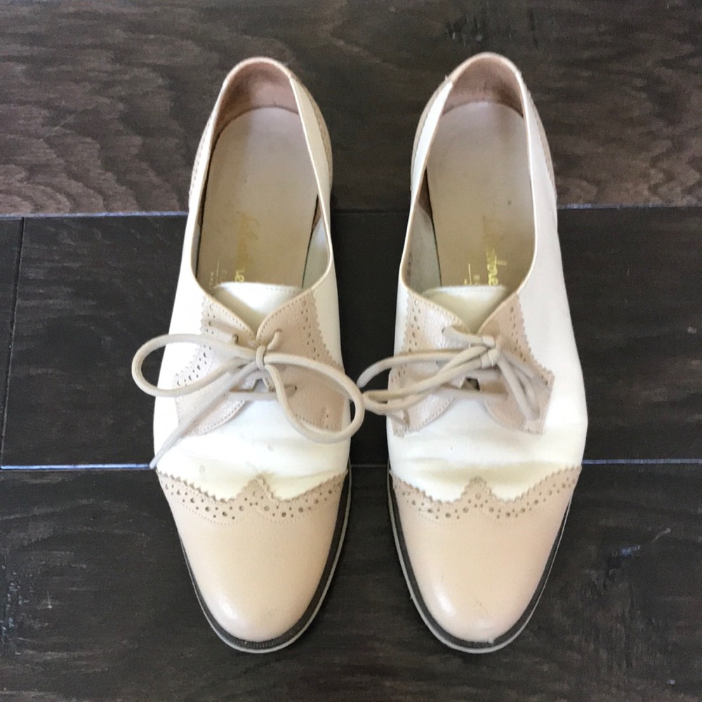 Vintage Salvatore Ferragamo saddle shoes
